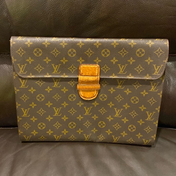 Vintagee LV document case envelope - Picture 1 of 13